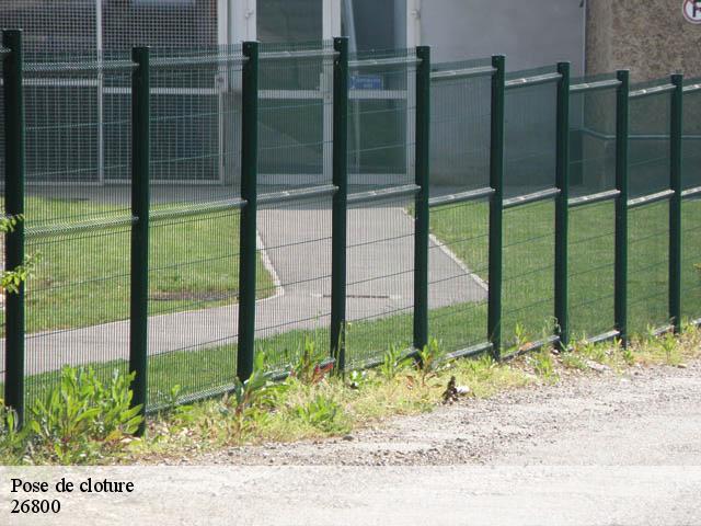 Pose de cloture 26800